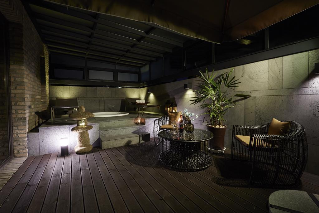 Chungbuk Inno City Namoo Hotel Eumseong Oda fotoğraf