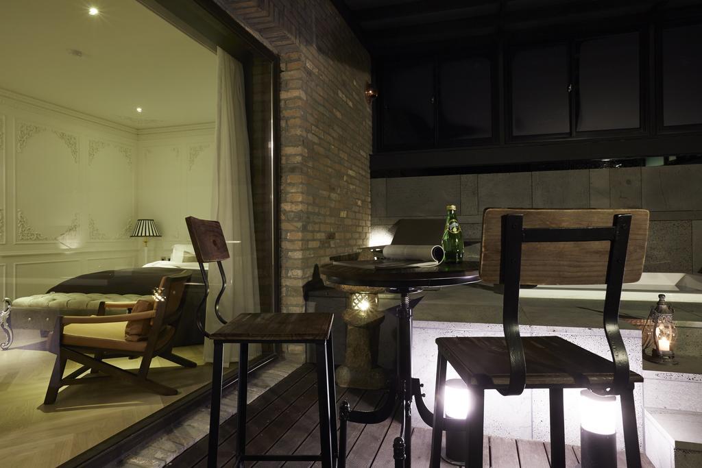 Chungbuk Inno City Namoo Hotel Eumseong Oda fotoğraf
